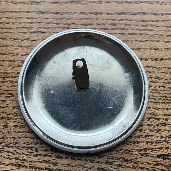 McDonald’s Ronald McDonald Happy Birthday Pin - Picture 2 of 3